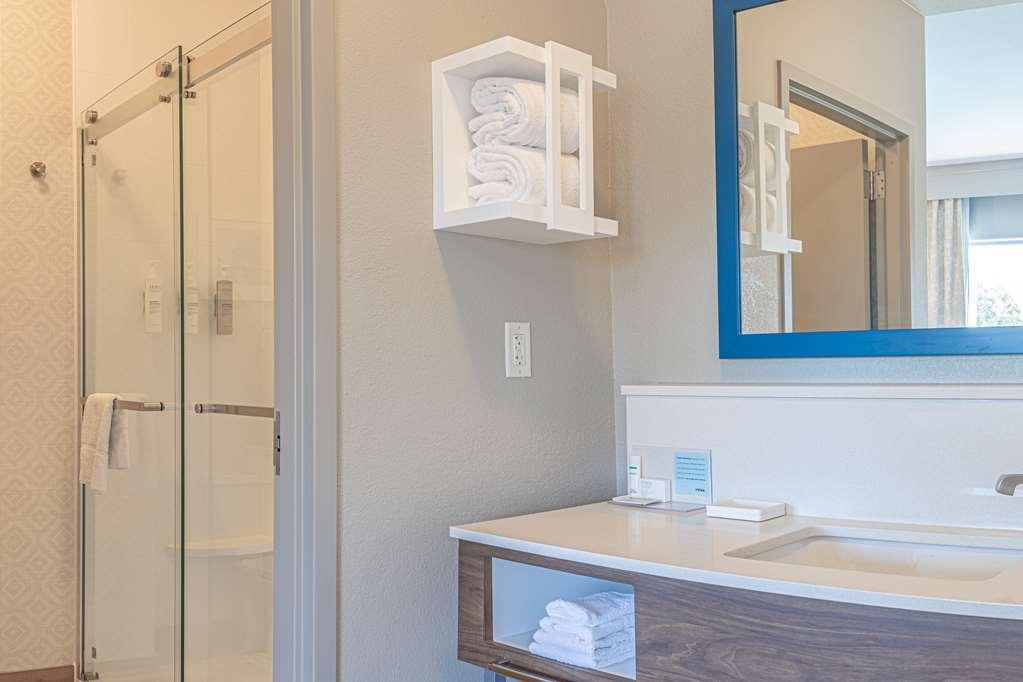 Hampton Inn & Suites Boerne Quarto foto